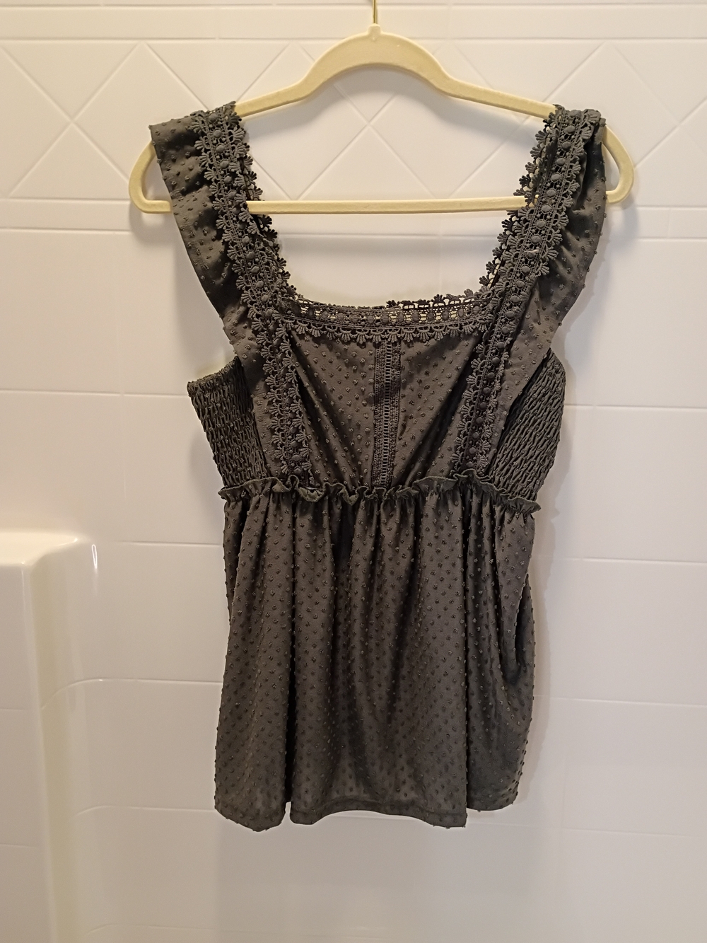 Eyeshadow Sleeveless Crochet-Trim Dot Swiss Top - Dark Gray Medium NWOT